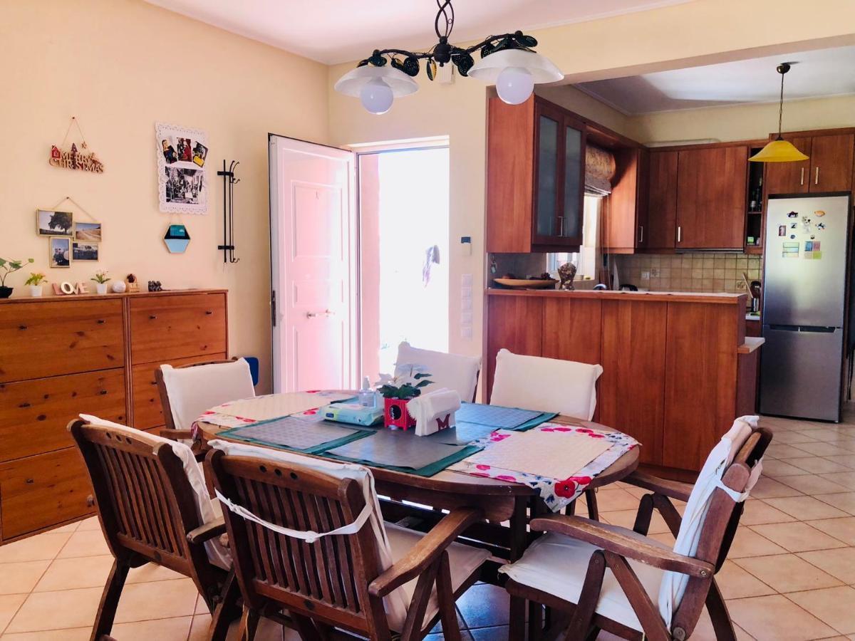 Chloe'S Sunrise Beach House Villa Athen Eksteriør bilde